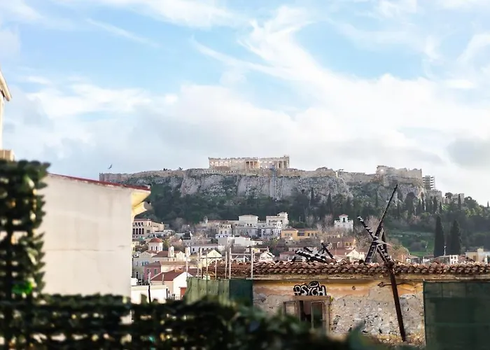 The Parthenon View In The Historical Center!