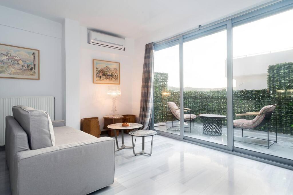 The Parthenon View In The Historical Center! Apartment