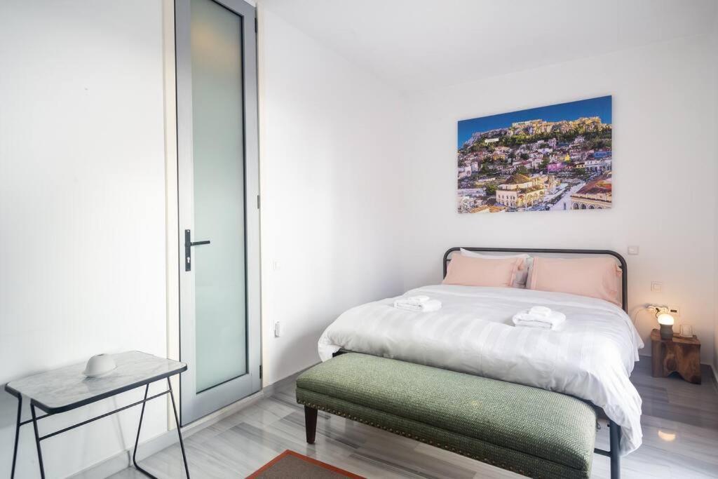 Apartment The Parthenon View In The Historical Center! Athens