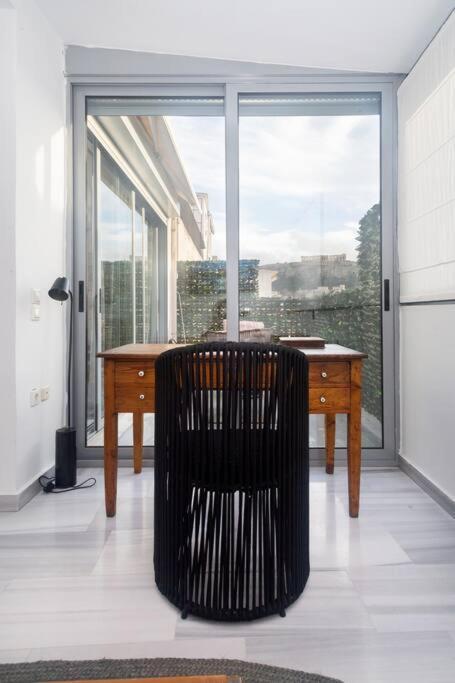 The Parthenon View In The Historical Center! Apartment