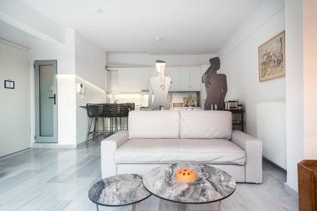 The Parthenon View In The Historical Center! Apartment *